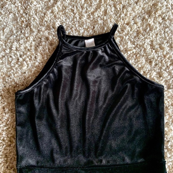 BLACK VELOUR BODYCON MINI DRESS - Picture 2 of 4